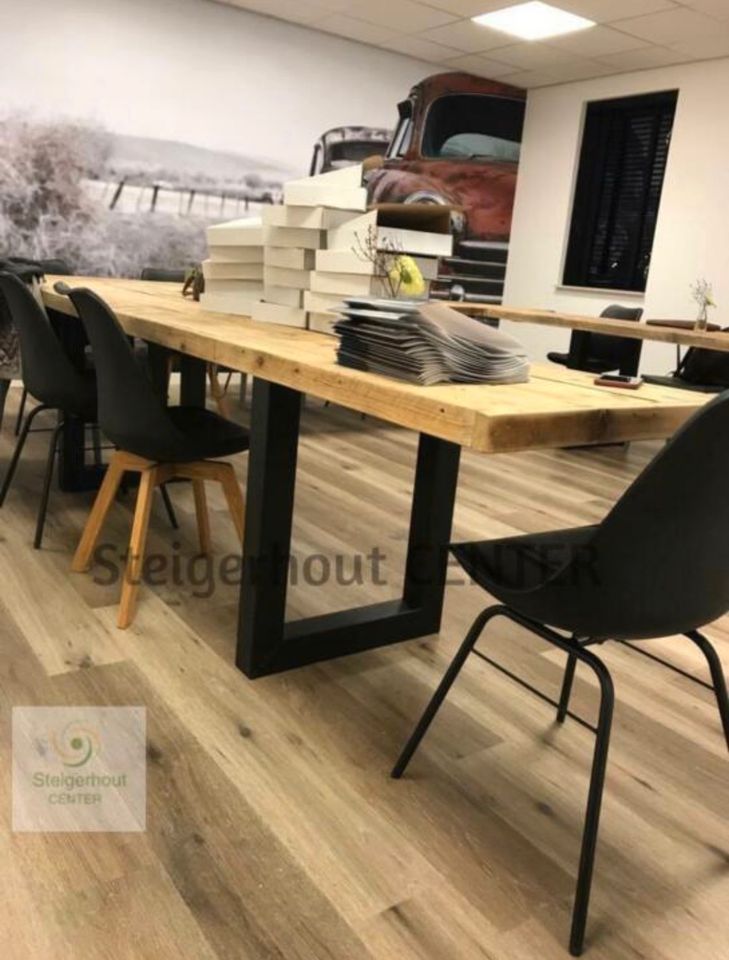 Holztische Esstische Esszimmertisch Schreibtisch Konferenztisch in Köln