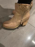 Stiefeletten Damen 39 beige Strass Damen Niedersachsen - Melbeck Vorschau