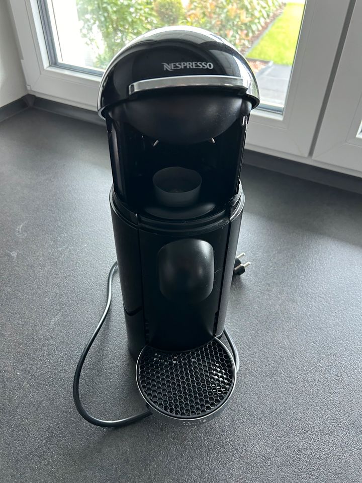 Nespresso Kapselmaschine für Vertuo Kapseln in Reiskirchen