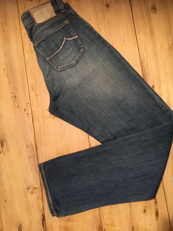 Jacob Cohen Jeans groß 33 in Mainz