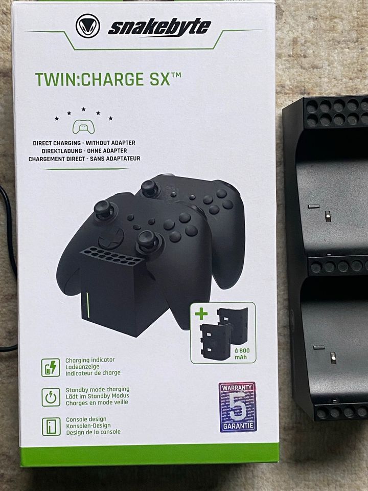 Snakebyte twin:charge SX Xbox Akkus mit Ladestation in Niederkirchen bei Deidesheim