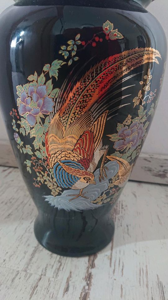 Bodenvase, Blumenvase mit Deckel in Drebkau