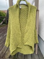 Qiero Strickjacke grün Gr. M NEU Hessen - Neukirchen Vorschau