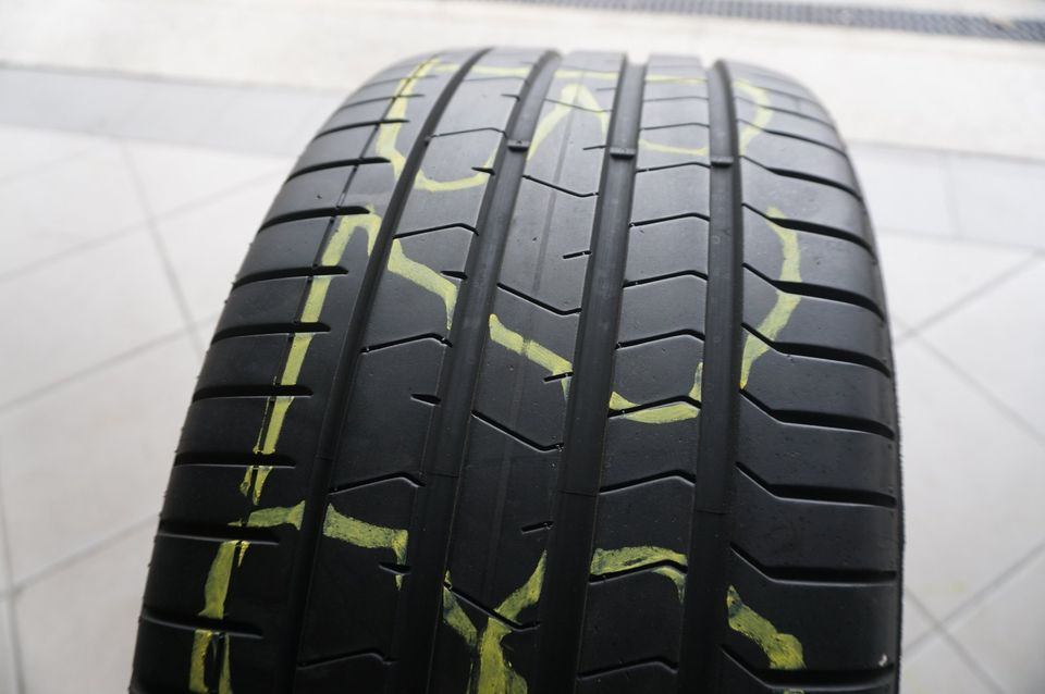 255 35 R19 96Y Sommerreifen Pirelli P Zero PZero 6mm RSC RunFlat in Maisach