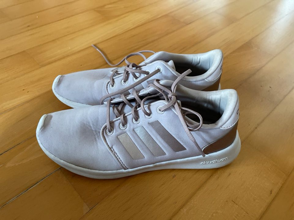 Adidas Sneaker 39 1/3 in Heidelberg