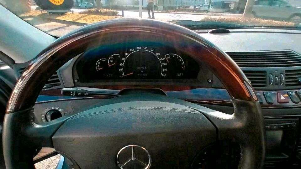 MERCEDES S-KLASSE W220 S320 VOLLAUSSTATTUNG ! TOP YOUNGTIMER !!! in Castrop-Rauxel