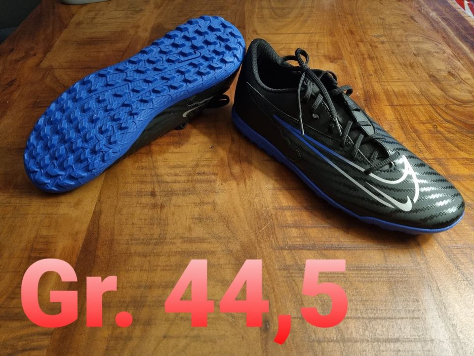 Nike Phantom GX Club TF - Größe 44,5 Multinocken in Wismar