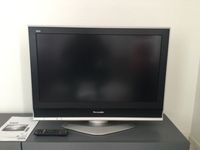 LCD-Fernseher Panasonic 32 Zoll TX-32LX70F Freiburg im Breisgau - Umkirch Vorschau