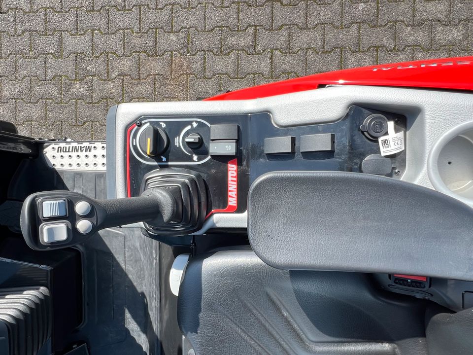 Manitou MLA4-50H Sonderfinanzierung 0,00% Hoflader Radlader Lader in Erftstadt