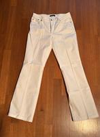 Weiße Cambo Jeans, Modell Brenda, Gr 40 Berlin - Zehlendorf Vorschau