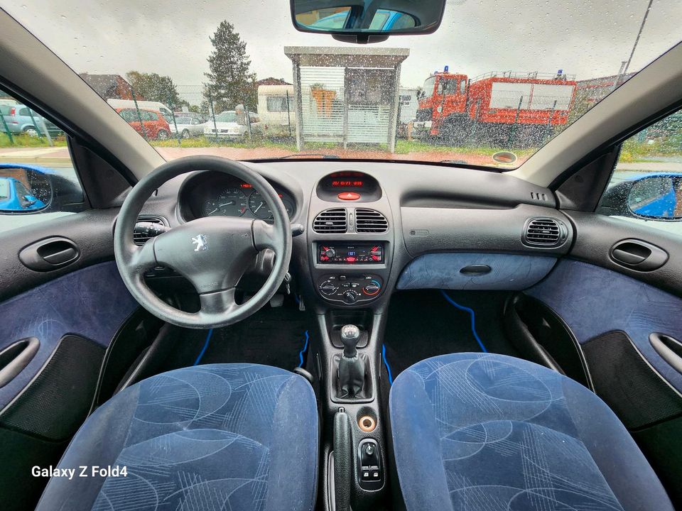 Peugeot 206 1.4 Klima**ZV**Zahnriemen Neu*Tüv 10/2025** in Garbsen