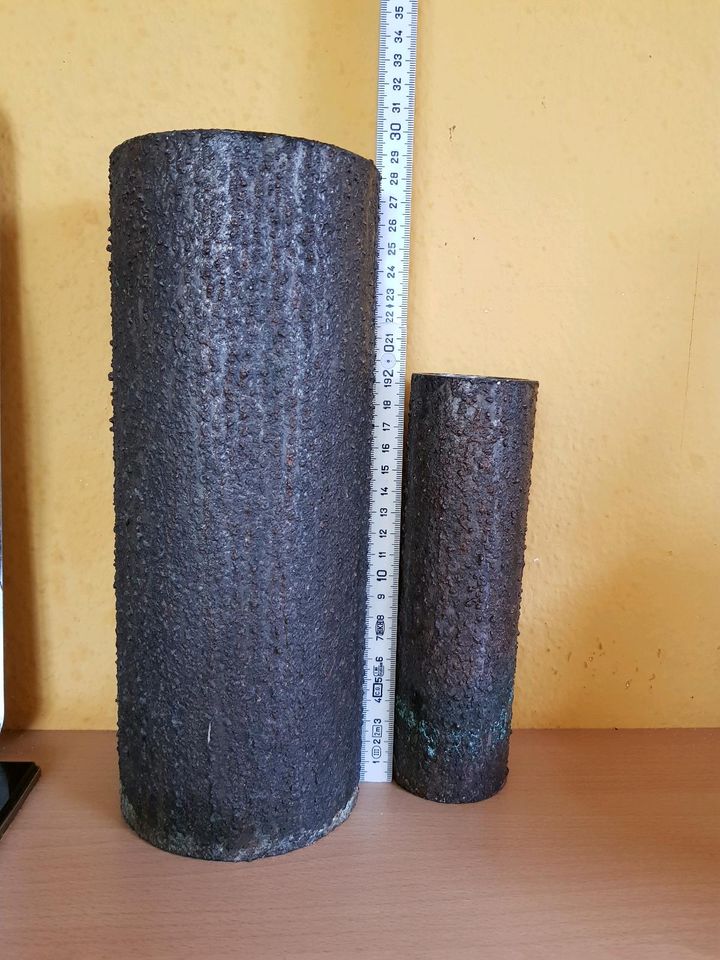 2 Vasen aus Metall/Eisen/Stahl in Neuenhagen