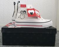 NEU OVP ❤ Chucks "love is" Gr. 36 Damen Kinder Sneaker Schuhe  Brandenburg - Eberswalde Vorschau
