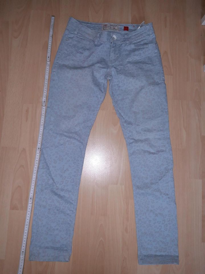 Jeans QS by s. Oliver Catie 38 Länge 32 in Arnstein