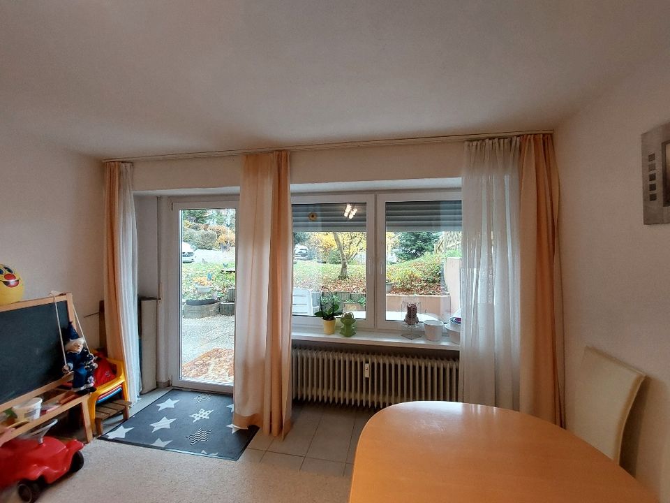 Gemütliche Wohnung mit Terrasse, Garten, Stellplatz in Göppingen