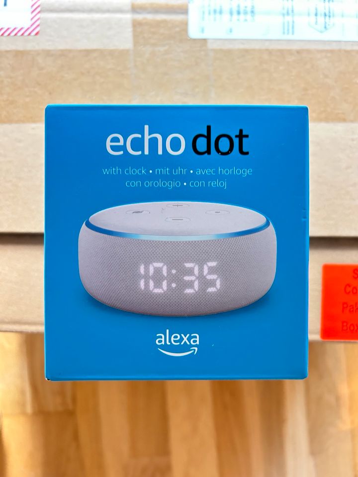 Amazon Echo Dot mit Uhr 3. Generation in Herzogenaurach