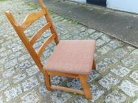 DDR Stuhl Stoff Holz Retro Ostalgie Wohnzimmer Sachsen-Anhalt - Magdeburg Vorschau