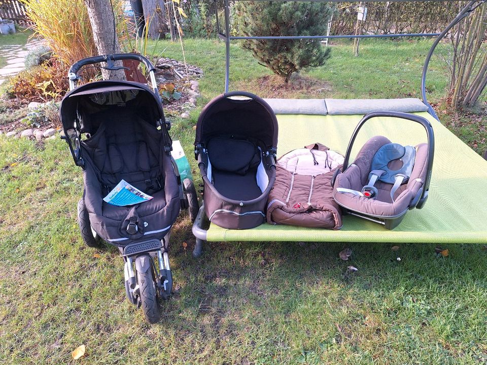 Kinderwagen, Buggy, Babyschale in Leipzig