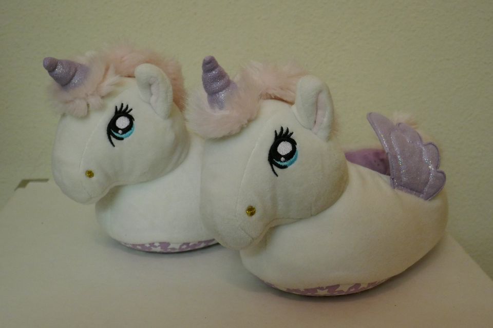 Hausschuhe Einhorn H&M Gr. 26/27, Mädchen Unicorn in Bayern - Buttenwiesen  | Gebrauchte Kinderschuhe Größe 26 kaufen | eBay Kleinanzeigen ist jetzt  Kleinanzeigen