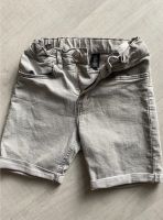 Jeans Shorts Jungen hellgrau in Größe 146 Niedersachsen - Gusborn Vorschau