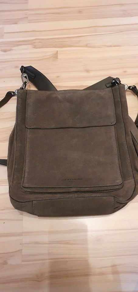 Liebeskind Damen Tasche Hobo Oliv Leder NEU NP 299 € in Einbeck