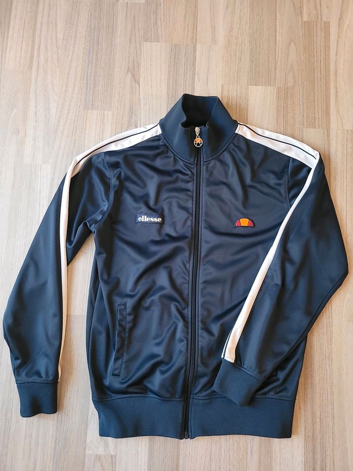 Ellesse hotsell sport jacke