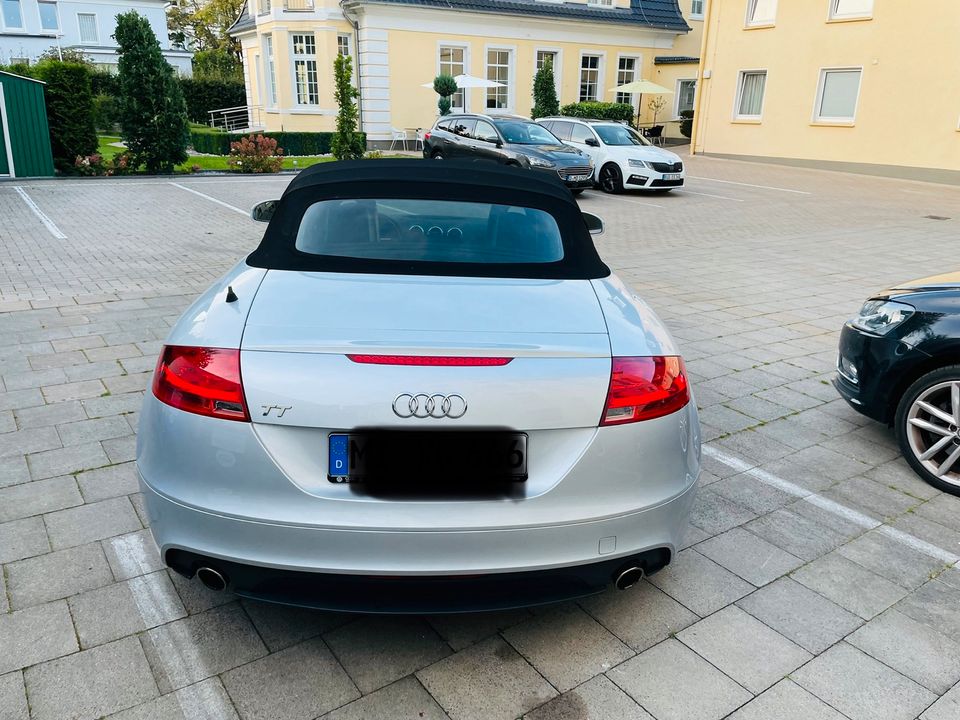 Audi TT Roadster Navi Automatik Leder in Bad Oeynhausen