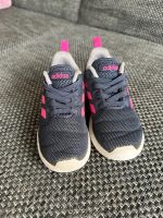 Adidas 23,5 Halbschuhe Nordrhein-Westfalen - Neukirchen-Vluyn Vorschau