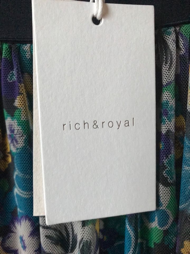 Mesh - Rock Rich&Royal in Ennepetal