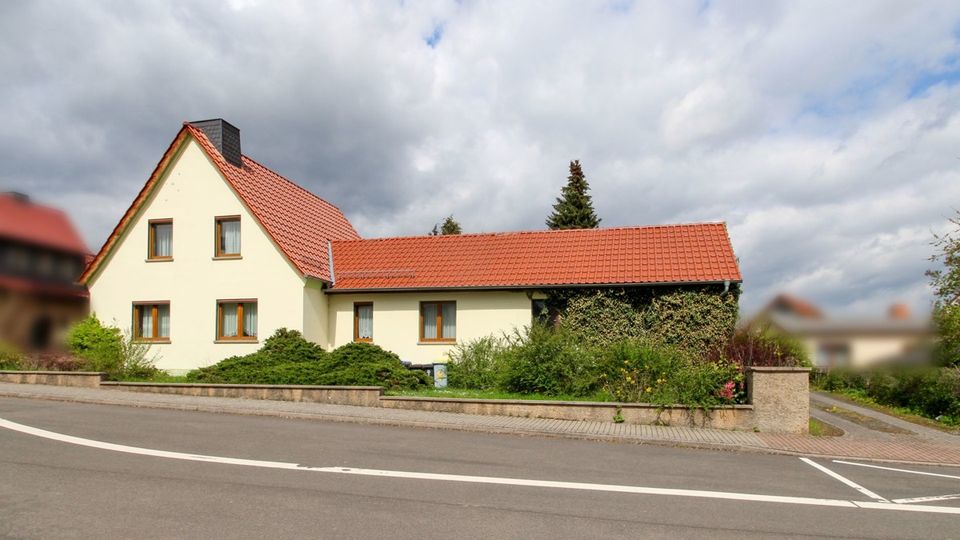 Sanierungsbedürftiges Einfamilienhaus mit idyllischem Garten in Stadtlengsfeld in Dermbach