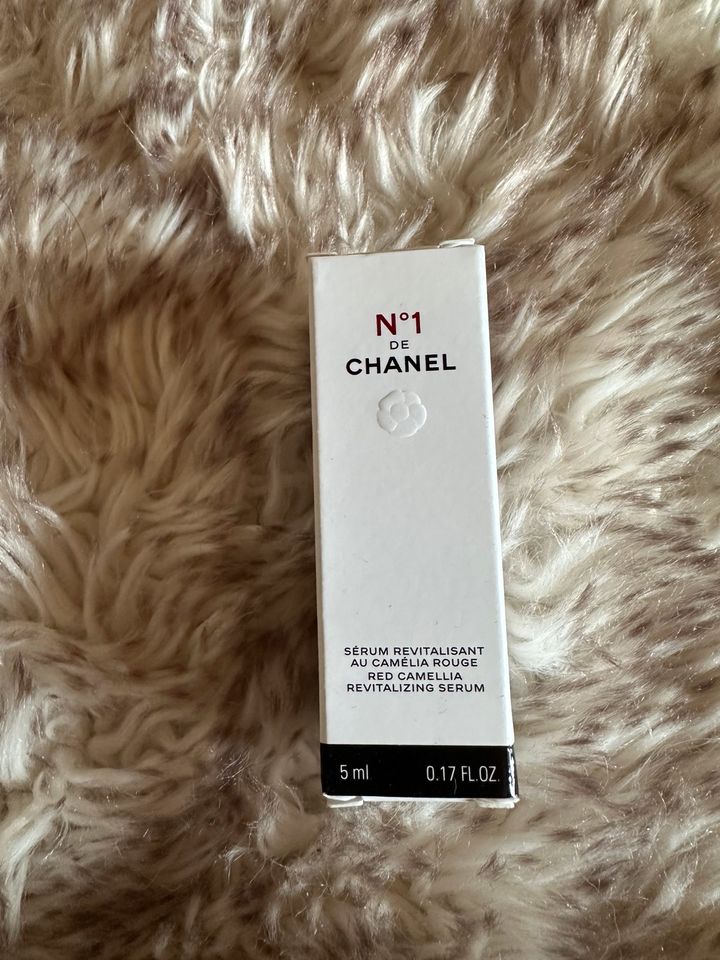 Chanel No. 1 Serum Revitalisante in Bad Zwischenahn