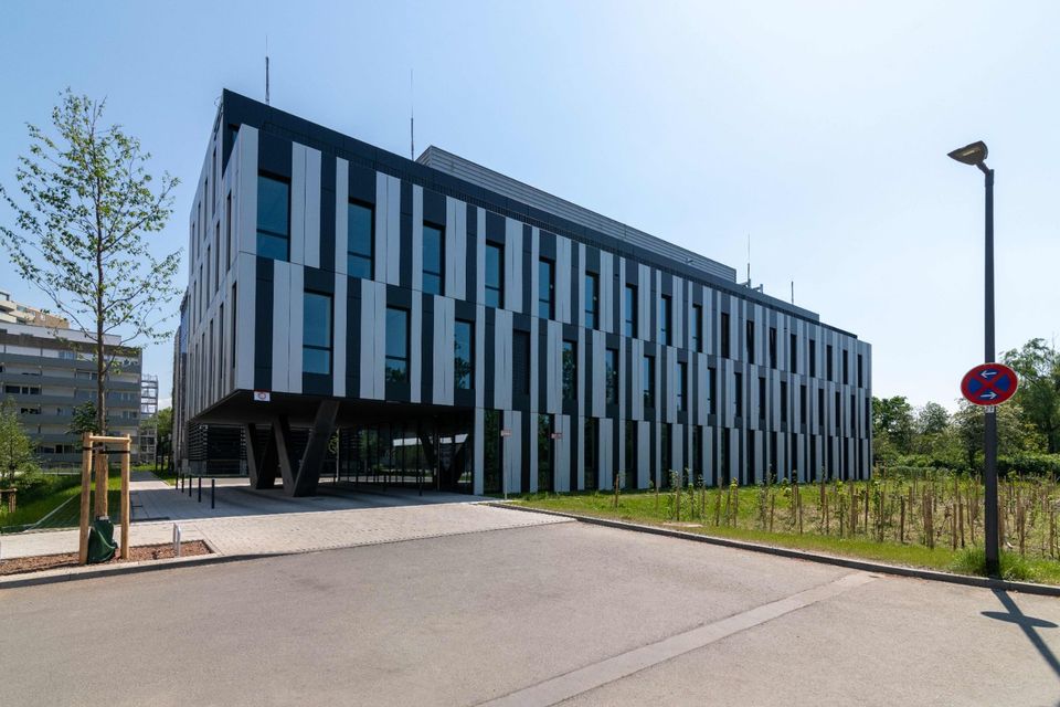 Unbegrenzter Bürozugang zu unseren Öffnungszeiten in Regus Kaiserlei in Offenbach