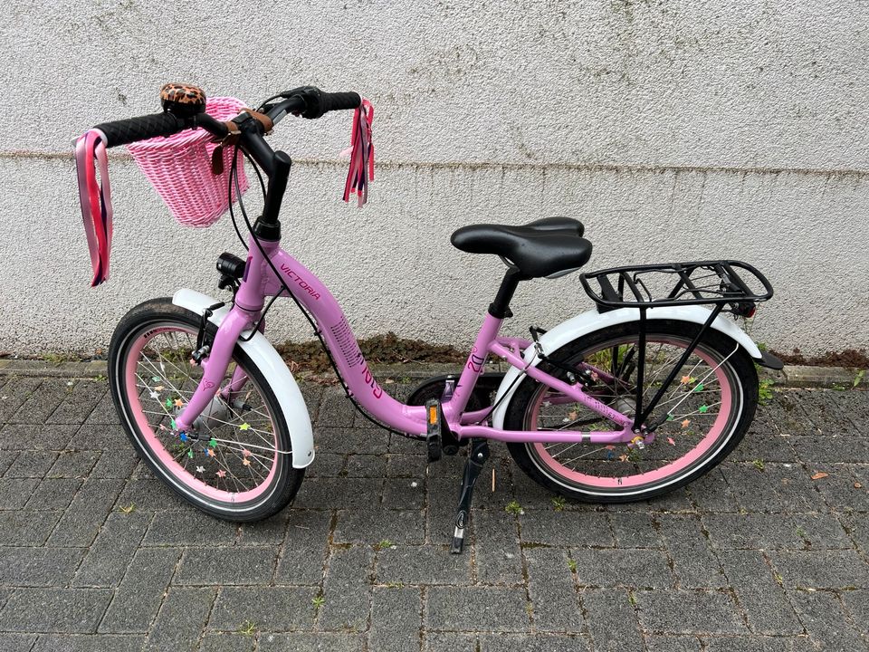 Mädchen-Fahrrad Girly 5.3" von VICTORIA - 20Zoll in Duisburg
