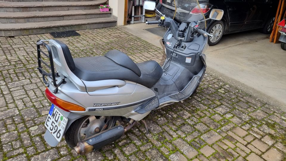 SUZUKI Burgman AN 400 – EZ 2000 in Oberpleichfeld