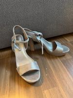 Damen Absatzschuhe Nordrhein-Westfalen - Hamm Vorschau