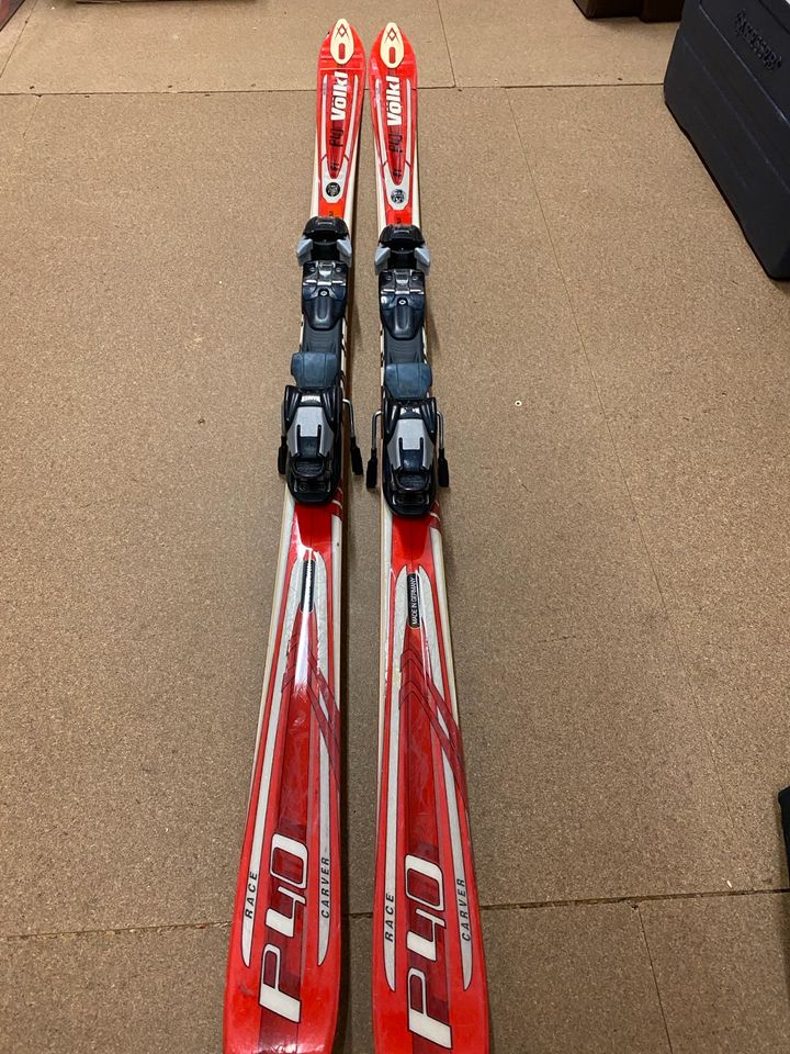 Ski Völkl Race Carver P40 180cm in Lage