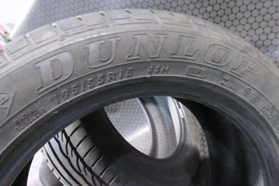 2x Dunlop SP Sport 01A Sommerreifen 195/55 R15 85H 40673 in Dinslaken