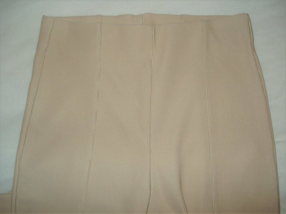 Stretch Stoff Schlaghose beige von BERSHKA Gr. S wNeu in Brandenburg -  Neuruppin | eBay Kleinanzeigen ist jetzt Kleinanzeigen