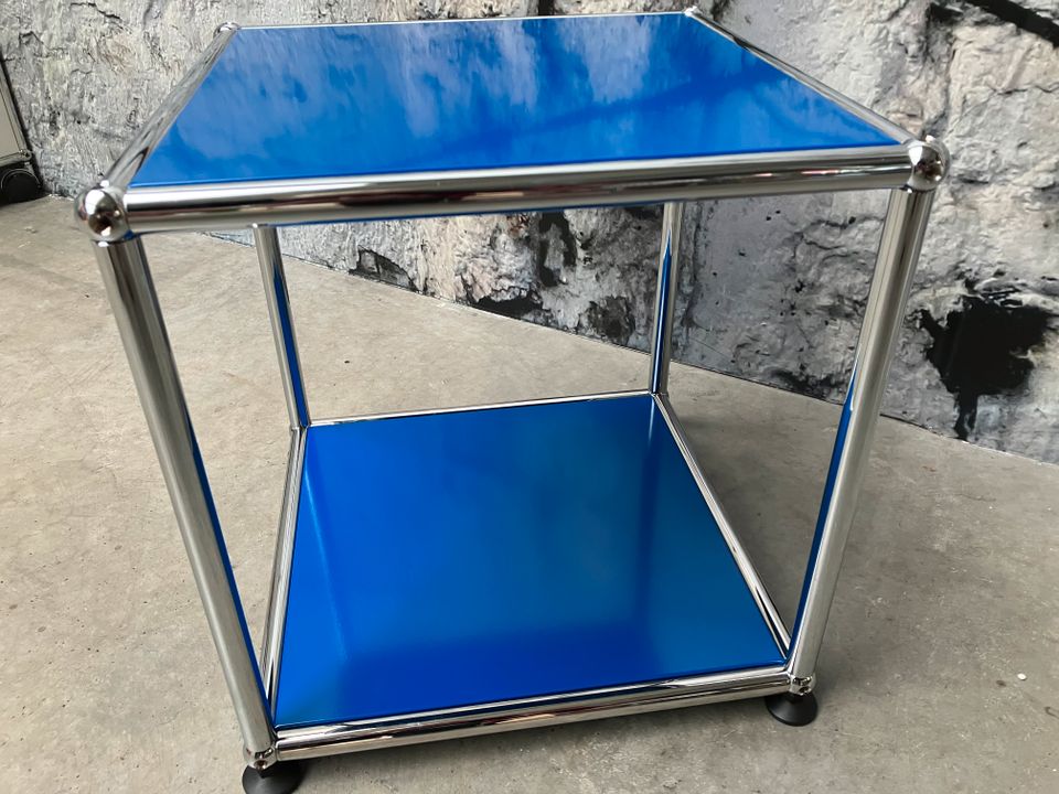 USM Haller Tisch Beistelltisch Couchtisch Enzianblau Blau 35 x 35 in Stuttgart