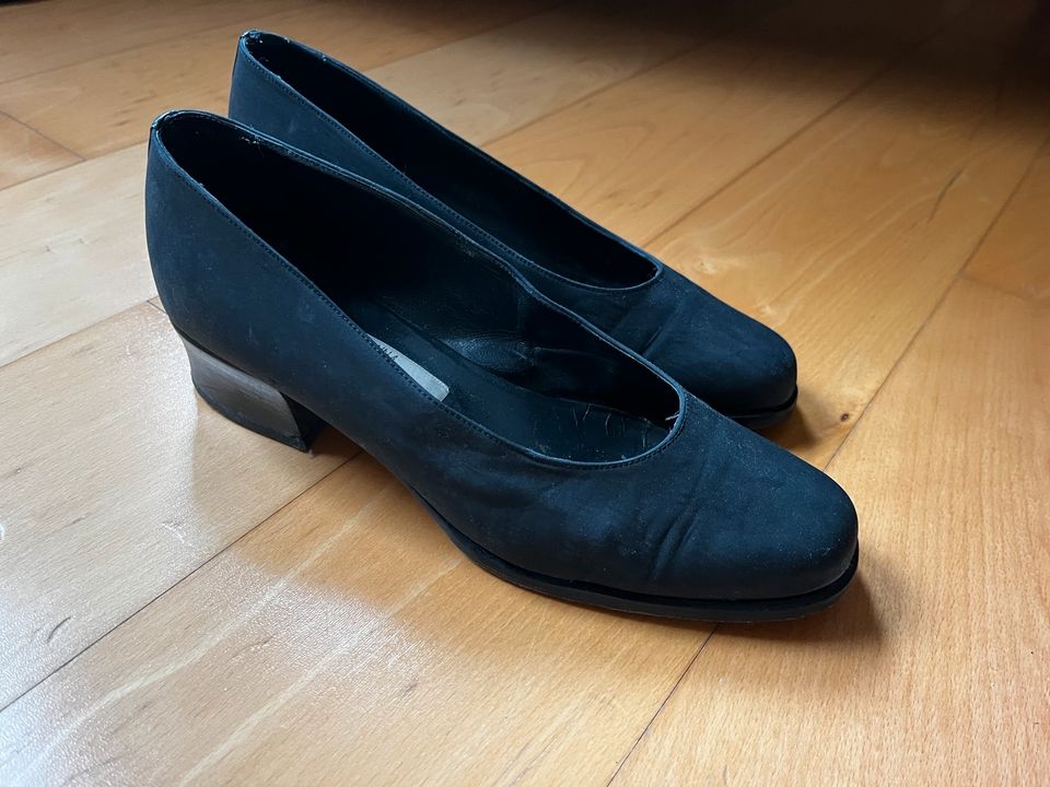 Donna Carolina Schuhe Gr.38,5 in Bielefeld