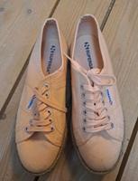Superga Schuhe Gr. 40 aprikot neuwertig Bayern - Immenstadt Vorschau