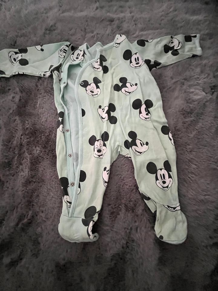 Mikey Mouse Pyjama in Neustadt b.Coburg