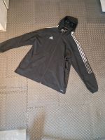 Regenjacke Adidas Bayern - Fürth Vorschau