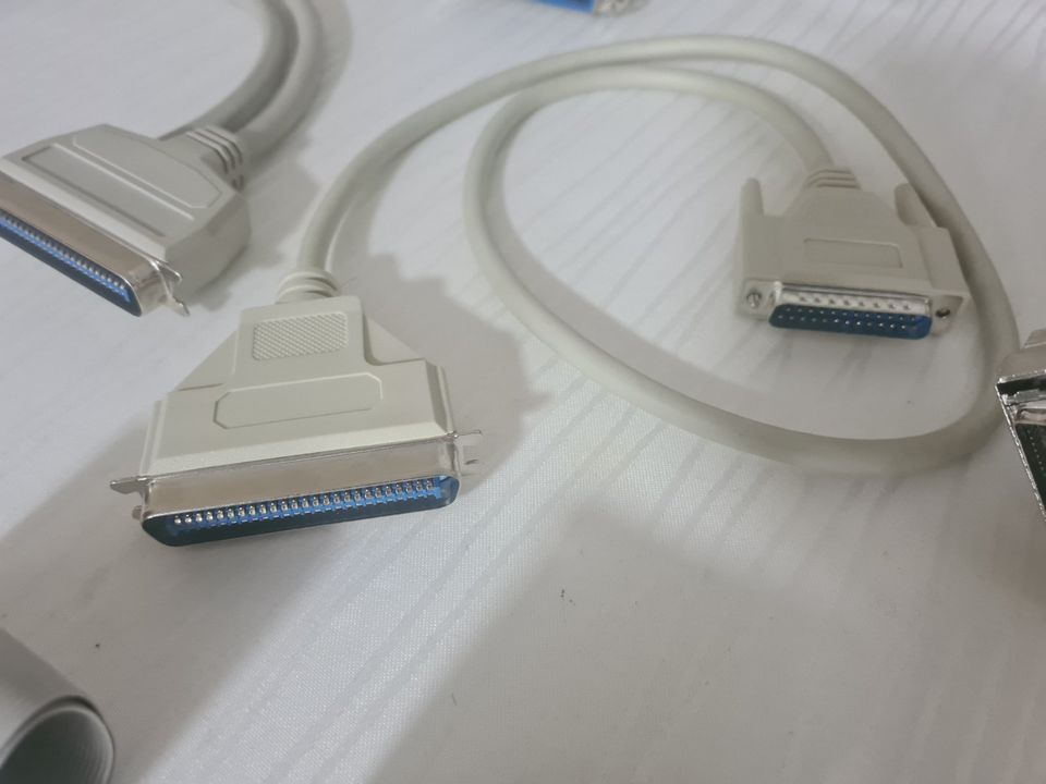 SCSI Bundle: Centronics Kabel, Flachband, Ultra Wide u.Terminator in München