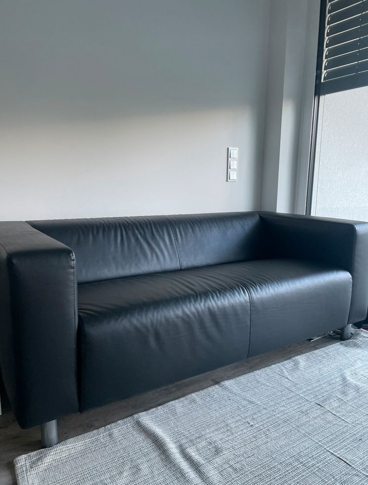 Klippan 2er Sofa von Ikea in schwarz in Dresden
