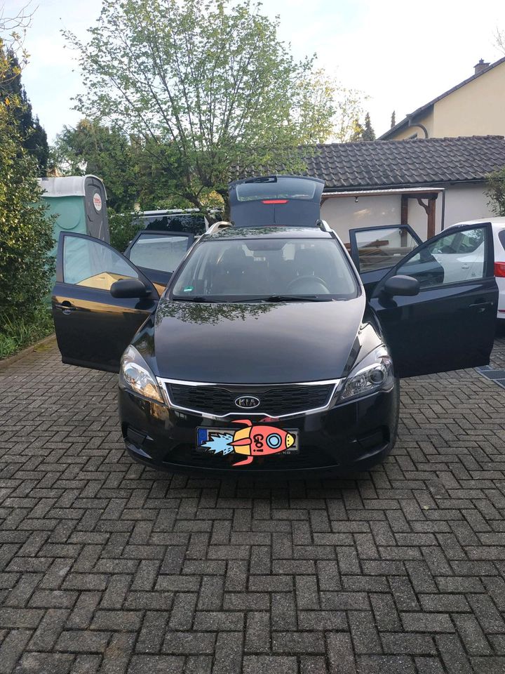 Kia ceed zu verkaufen in Emmendingen