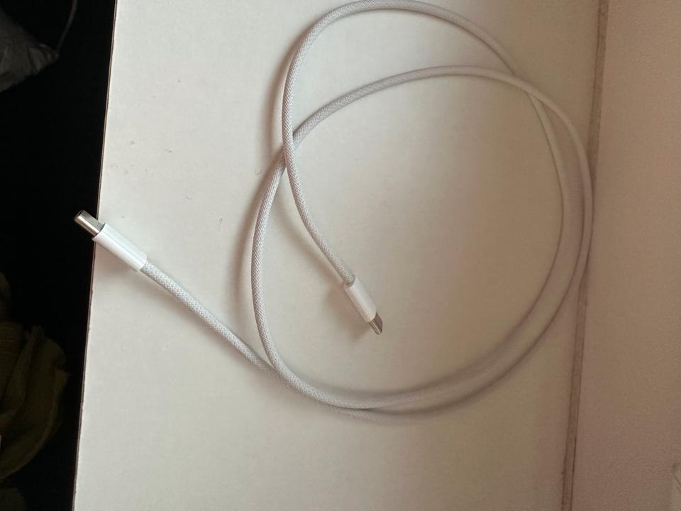 iPhone 15 Ladekabel in Haste