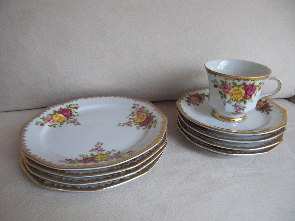 4 Sammeltassen Winterling Marktleuthen Kaffeeservice Blumenmotiv in Lehrte