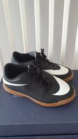 Nike Sportschuhe Gr.35 Bayern - Kaufbeuren Vorschau