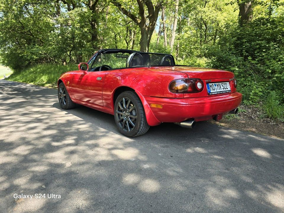 Mazda MX-5 1.9i in Voerde (Niederrhein)